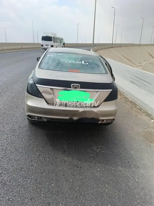 جيلي امبريال 2019 أبيض مستعملة للبيع - 3