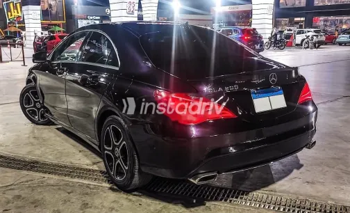 مرسيدس CLA 200 2014 بنفسجي مستعملة للبيع - 5