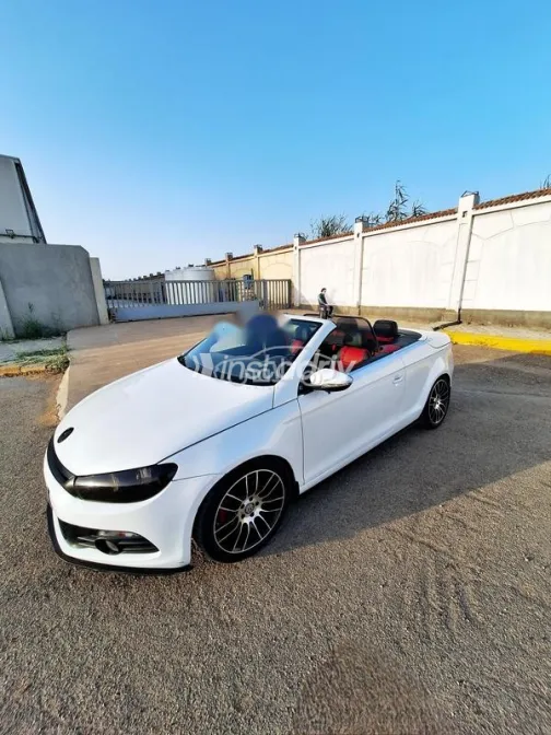 فولكس فاغن ايوس 2008 أبيض مستعملة للبيع - 1