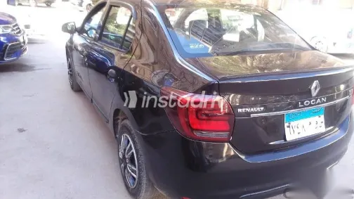 Renault Logan 2018 Black Used for Sale - 5