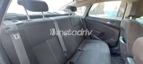 اوبل أسترا 2016 أبيض مستعملة للبيع - 5