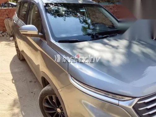 Chevrolet Captiva 2022 Silver Used for Sale - 3