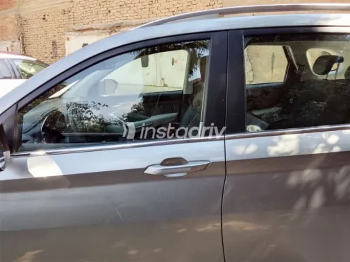 Chevrolet Captiva 2022 Silver Used for Sale - 5