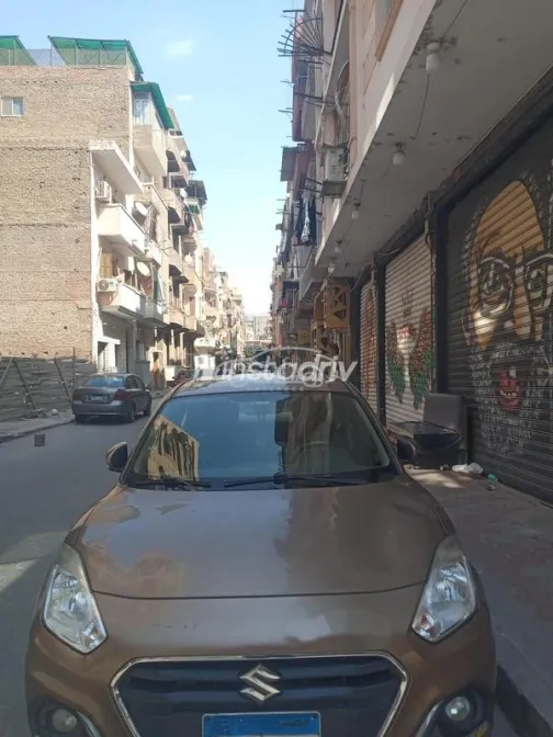 Suzuki Swift Dzire 2021 White Used for Sale - 1