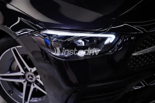 مرسيدس C 200 2025 أسود مستعملة للبيع - 2