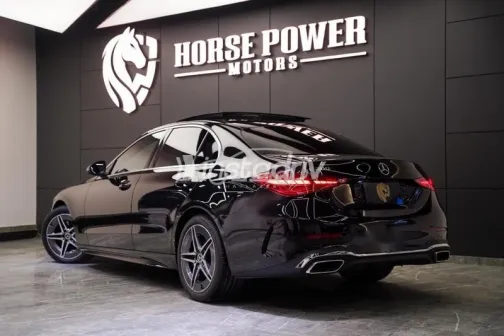 مرسيدس C 200 2025 أسود مستعملة للبيع - 3