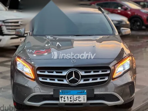 Mercedes GLA 2020 Gray Used for Sale - 1