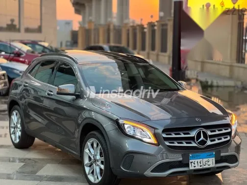 Mercedes GLA 2020 Gray Used for Sale - 5
