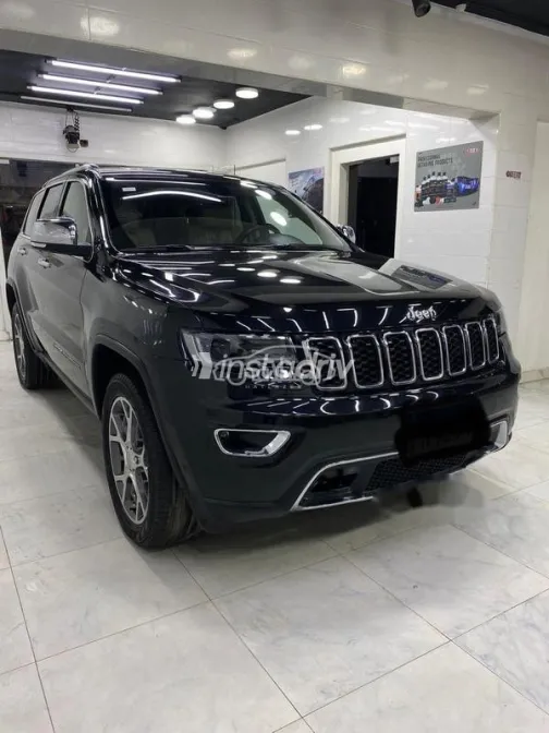 جيب جراند شيروكي 2022 أبيض مستعملة للبيع - 2