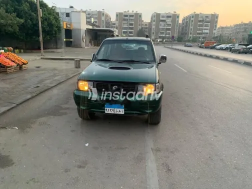 نيسان تورينو 2001 زيتي مستعملة للبيع - 4