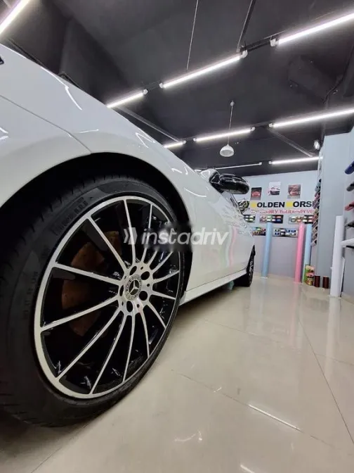 مرسيدس E 200 AMG 2021 أبيض مستعملة للبيع - 4