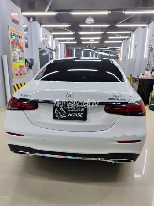 مرسيدس E 200 AMG 2021 أبيض مستعملة للبيع - 5