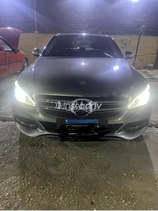 مرسيدس C 180 2015 فضي مستعملة للبيع - 3