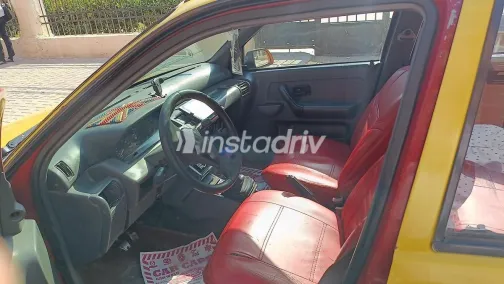 رينو كليو 1994 أصفر مستعملة للبيع - 4