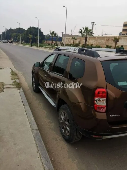 رينو داستر 2015 بني مستعملة للبيع - 2