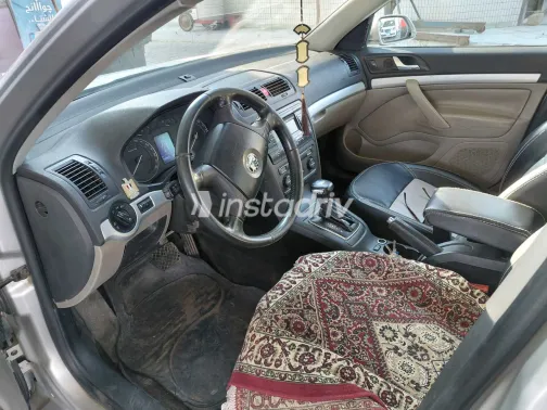 سكودا اوكتافيا A5 2008 أبيض مستعملة للبيع - 6