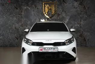 Kia K4 2023 White Used for Sale