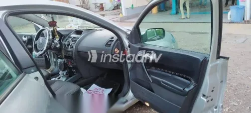 رينو ميجان 2005 رمادي مستعملة للبيع - 6