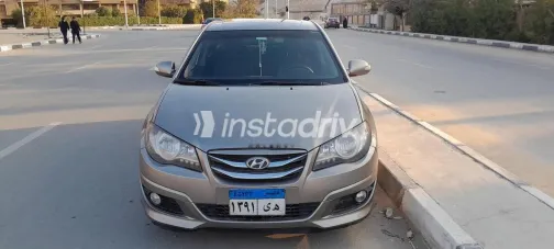 هيونداي إلنترا اتش دى 2017 أبيض مستعملة للبيع - 5