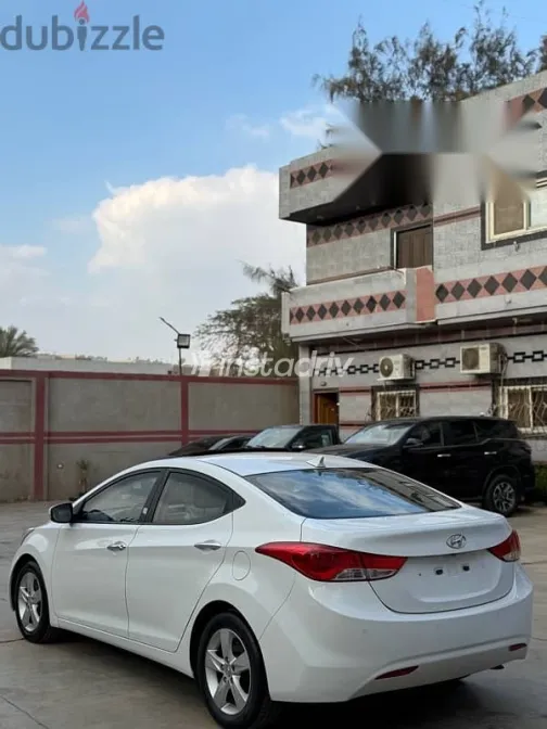 Hyundai Avante 2012 White Used for Sale - 6