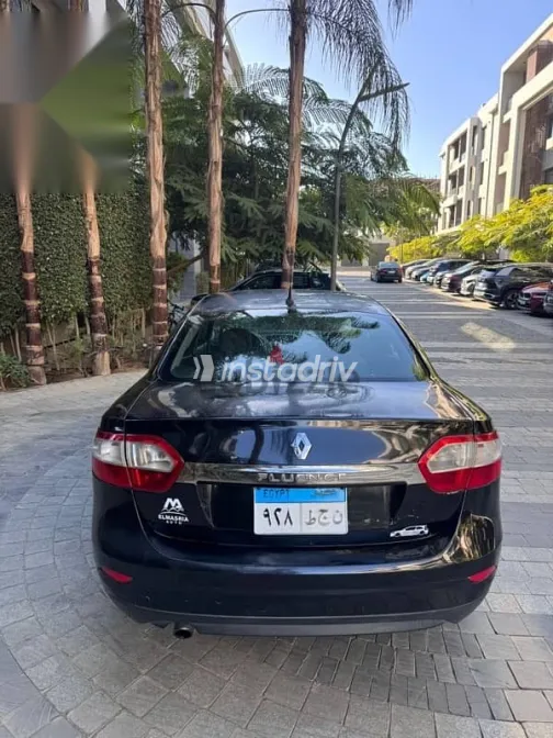 Renault Fluence 2016 Black Used for Sale - 2