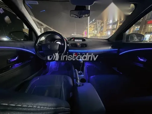 Renault Fluence 2016 Black Used for Sale - 3