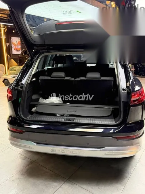 اودي Q5 2025 أسود جديدة للبيع - 5