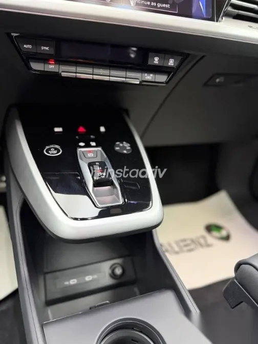 اودي Q5 2025 أسود جديدة للبيع - 10