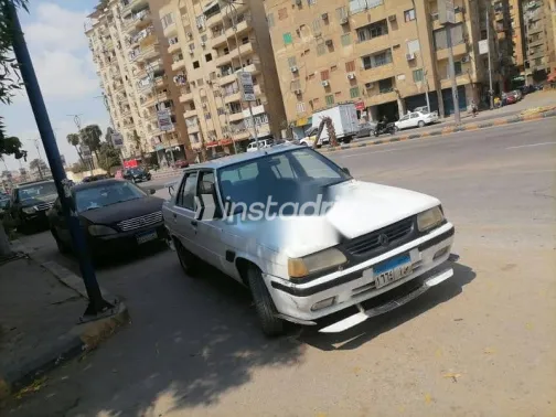 Renault Optima 1999 White Used for Sale - 6