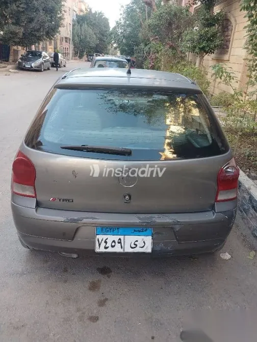 فولكس فاغن بوينتر 2006 فضي مستعملة للبيع - 5