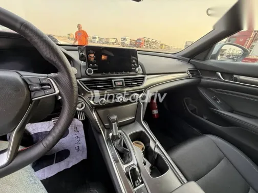 Honda Accord 2020 Silver Used for Sale - 4
