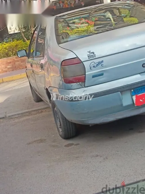 فيات سينا 2002 أزرق غامق مستعملة للبيع - 3
