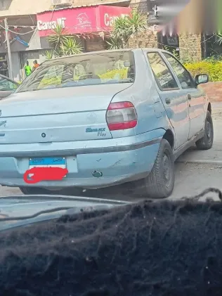 فيات سينا 2002 أزرق غامق مستعملة للبيع