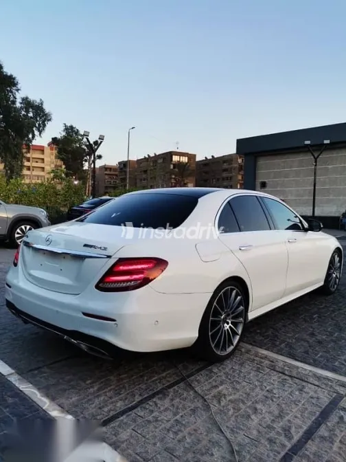 Mercedes E 200 2016 White Used for Sale - 2