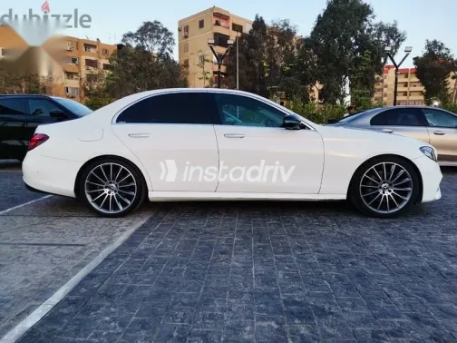 Mercedes E 200 2016 White Used for Sale - 3