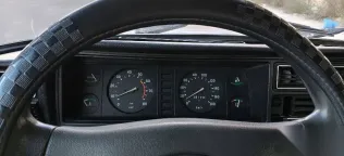 لادا 2107 2014 فضي مستعملة للبيع