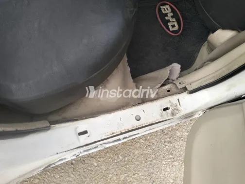 بى واى دى‬ F3 2011 أبيض مستعملة للبيع - 5