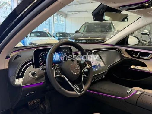 Mercedes E 200 2025 Black Used for Sale - 3