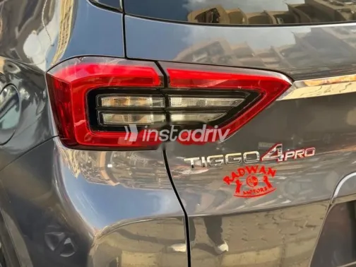 Chery Tiggo 4 2025 Gray Used for Sale - 3