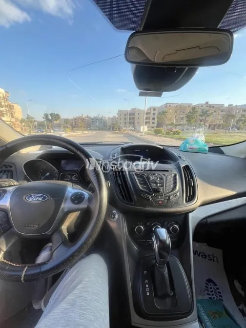 فورد كوجا 2016 أبيض مستعملة للبيع - 2