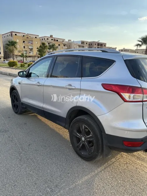 فورد كوجا 2016 أبيض مستعملة للبيع - 3