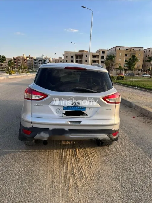 فورد كوجا 2016 أبيض مستعملة للبيع - 4