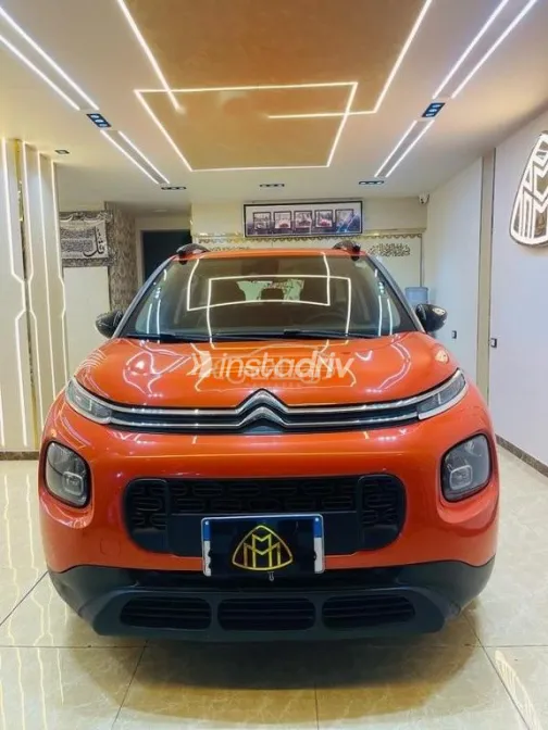 سيتروين C3 اير كروس 2021 برتقالي مستعملة للبيع - 4