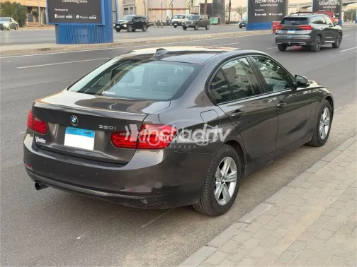 بي ام دبليو 320 2015 رمادي مستعملة للبيع - 2