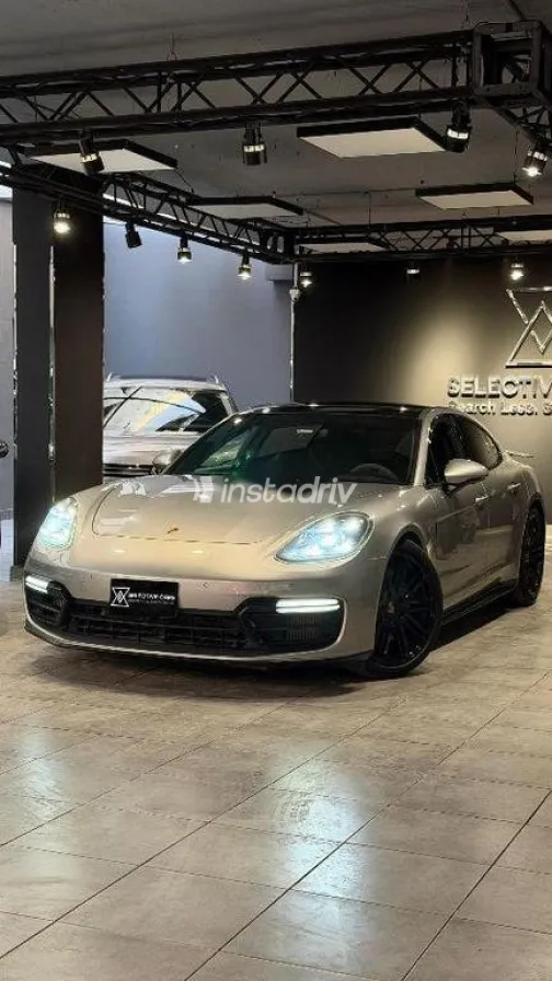 Porsche Panamera 2020 Silver Used for Sale - 2