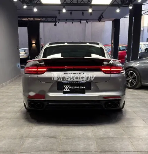 Porsche Panamera 2020 Silver Used for Sale - 5