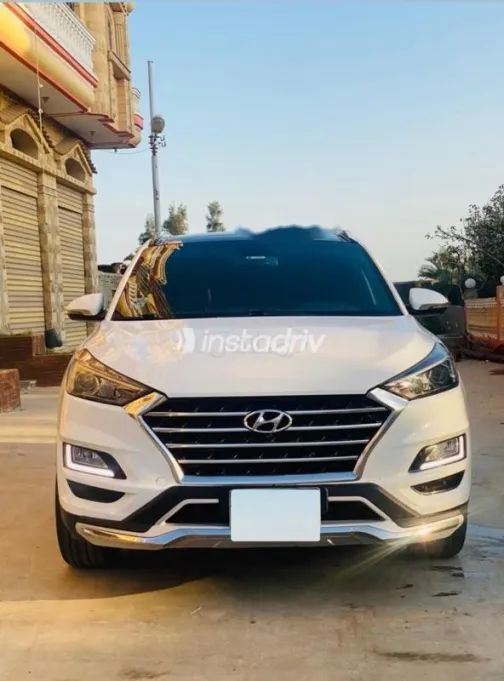 Hyundai Tucson GDI 2021 White Used for Sale - 2