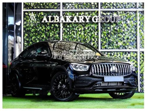 مرسيدس GLC 200 2023 أسود مستعملة للبيع - 1