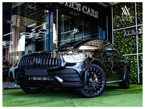 مرسيدس GLC 200 2023 أسود مستعملة للبيع - 3