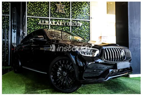 مرسيدس GLC 200 2023 أسود مستعملة للبيع - 5